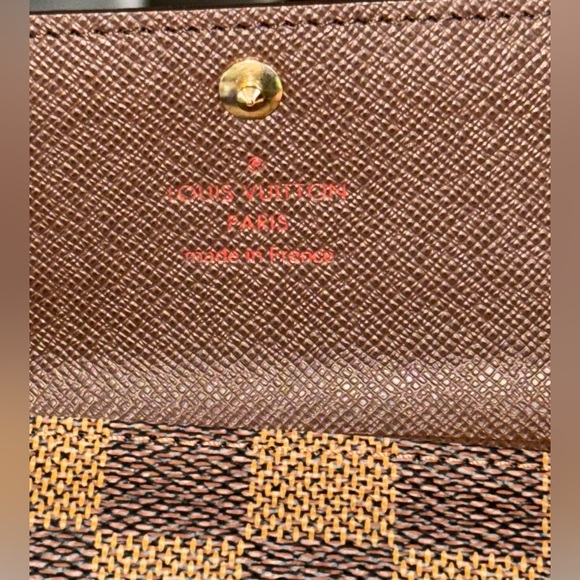 Louis Vuitton key holder - Picture 5 of 12